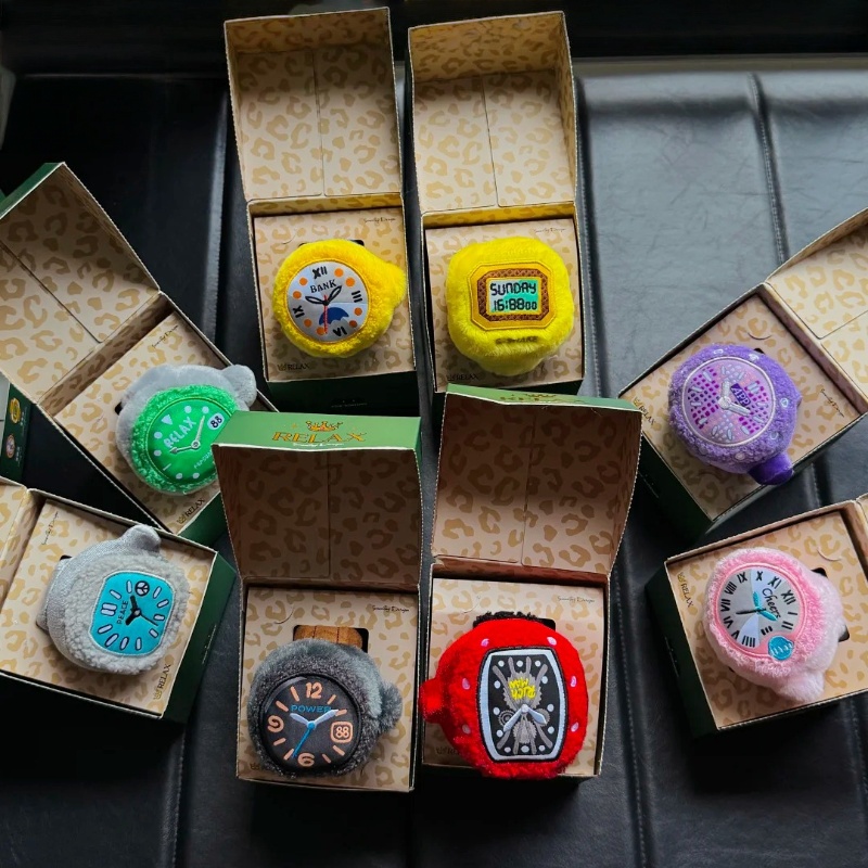 In Stock Pop Sunday Plush Rela - Jewelry Watches & Accessories 评论和价格