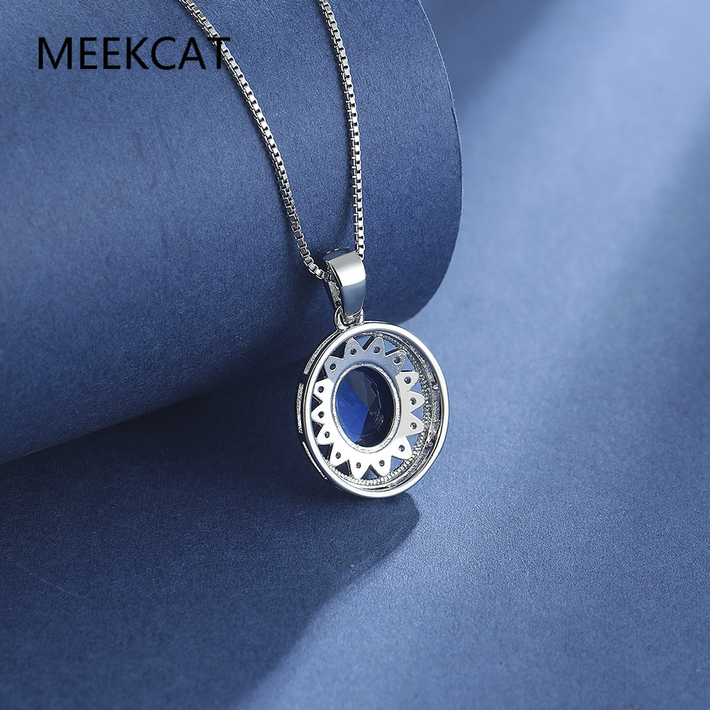 Oval Cut Created Blue Sapphire - Crystal Choker Necklace 评论和价格